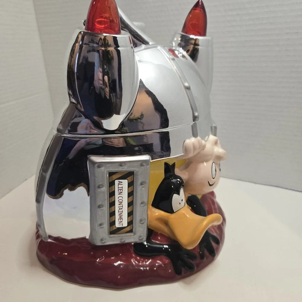 VTG RARE Marvin the Martian Daffy &  Porky Warner Bro's Cookie Jar Light Up Ship